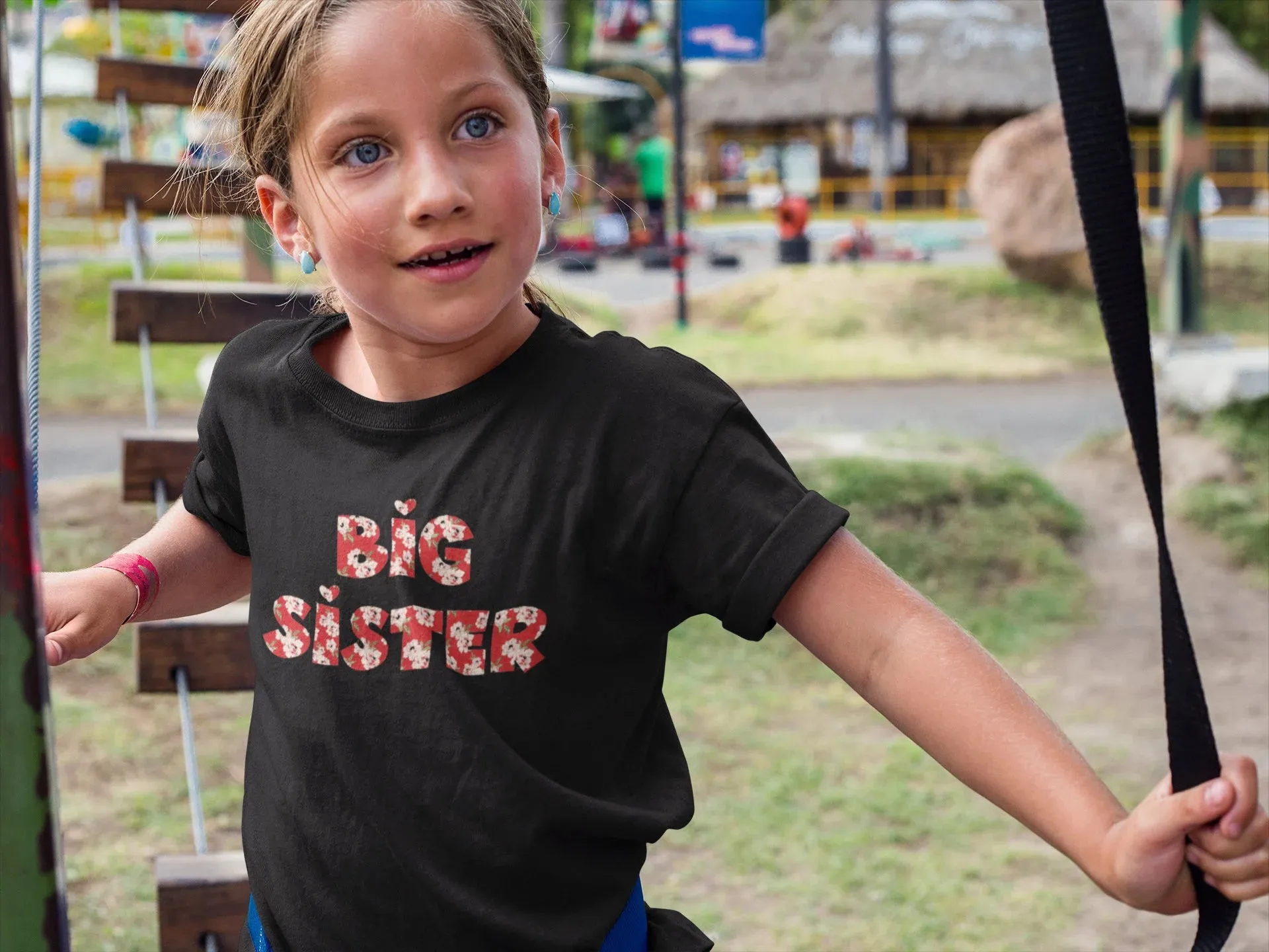 Big Sister T-Shirt Sadie