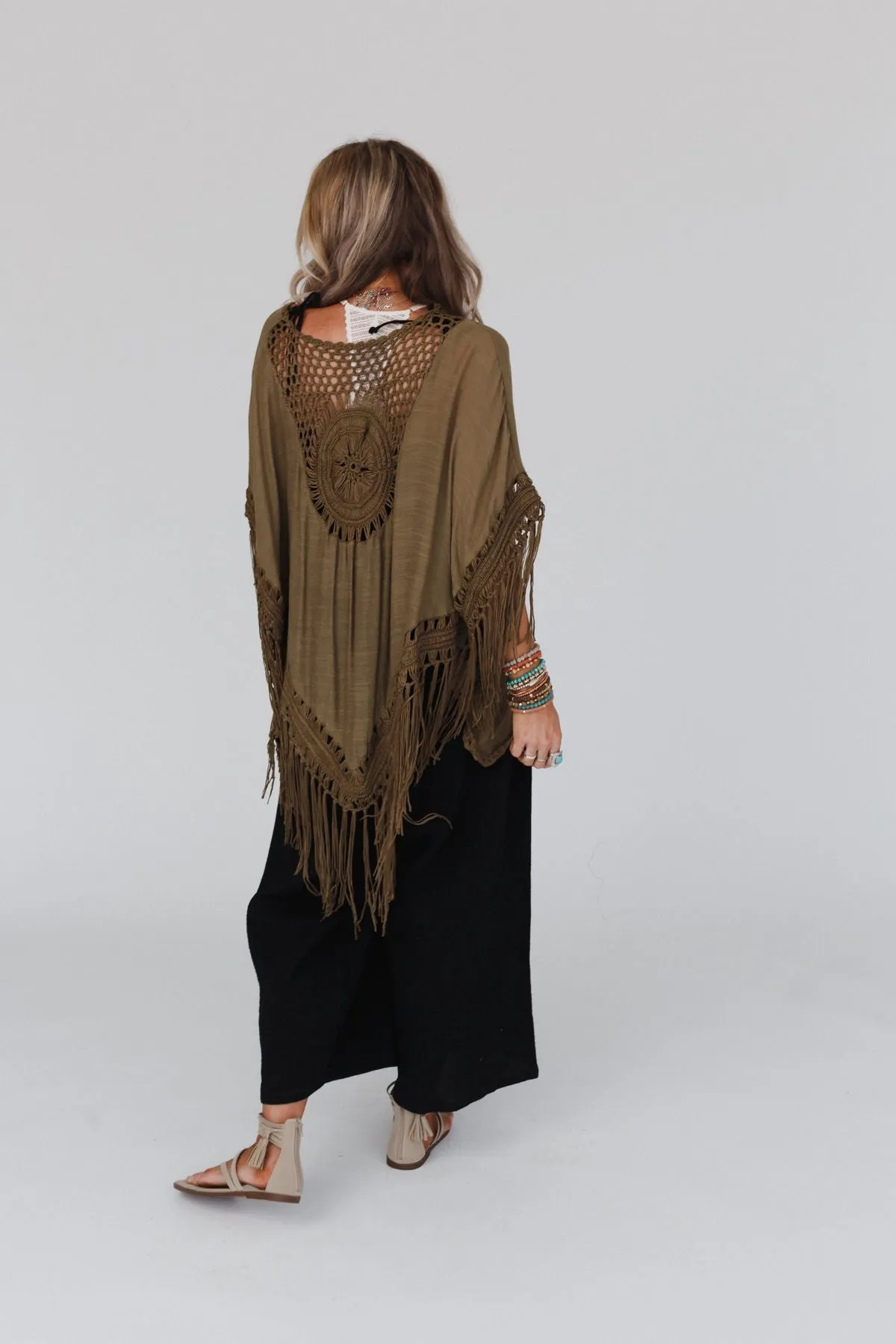 Dreamy Macramé Kimono - Olive