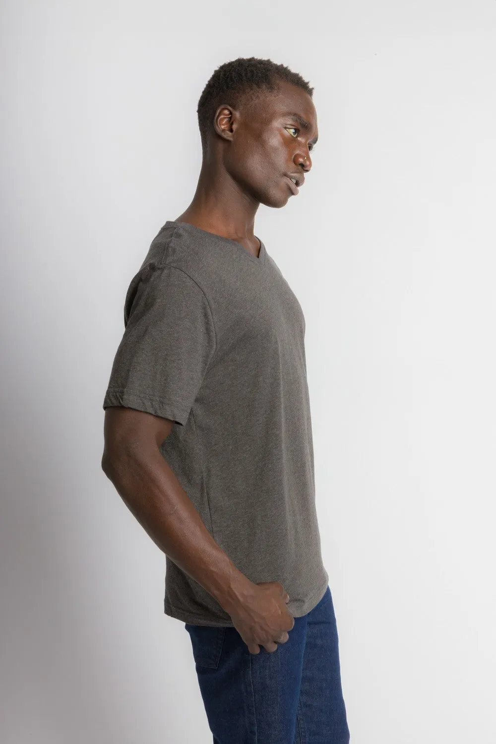 Jamison Unbranded | Men's Anti-Stain Logo-less V-neck Tee