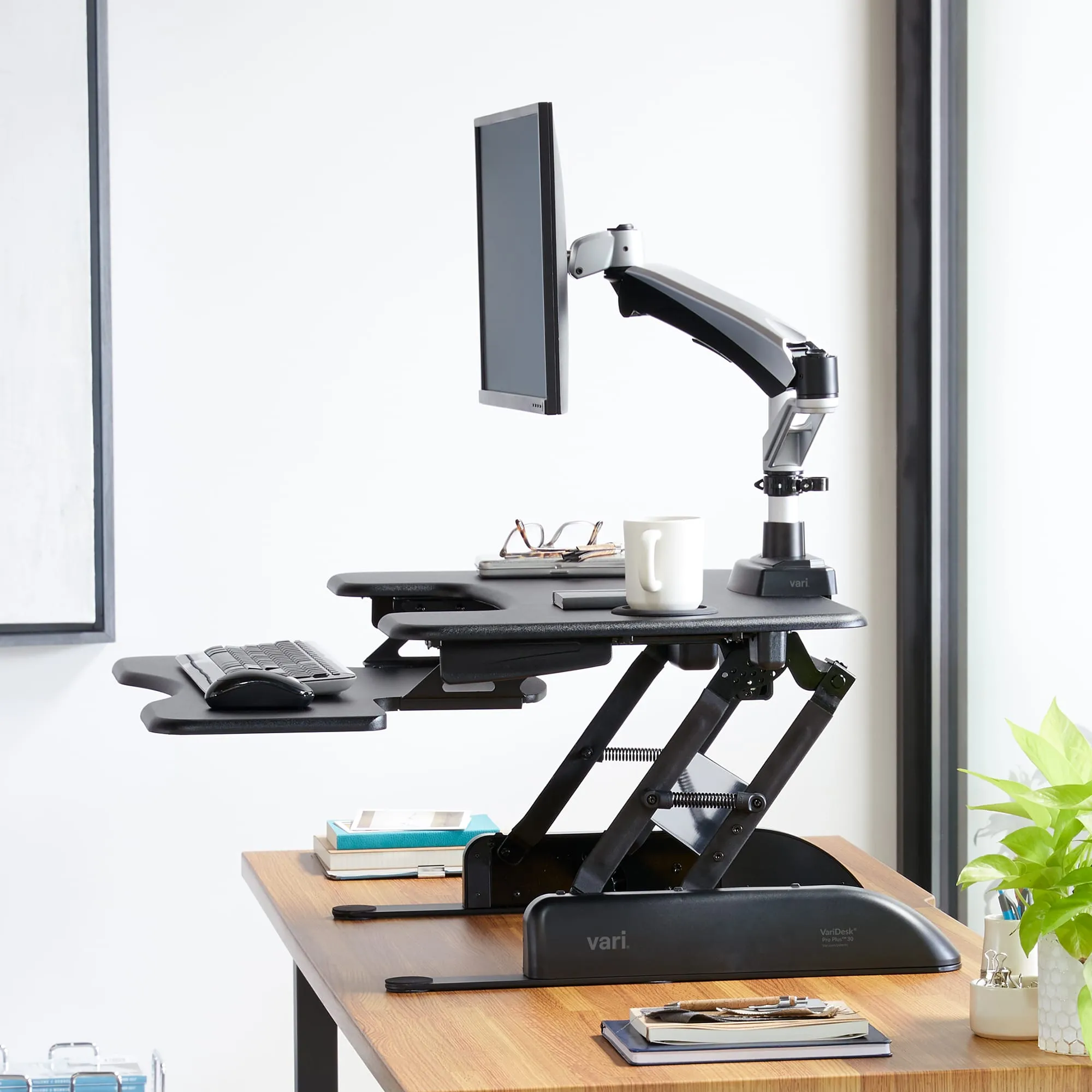 Vari® Single-Monitor Arm